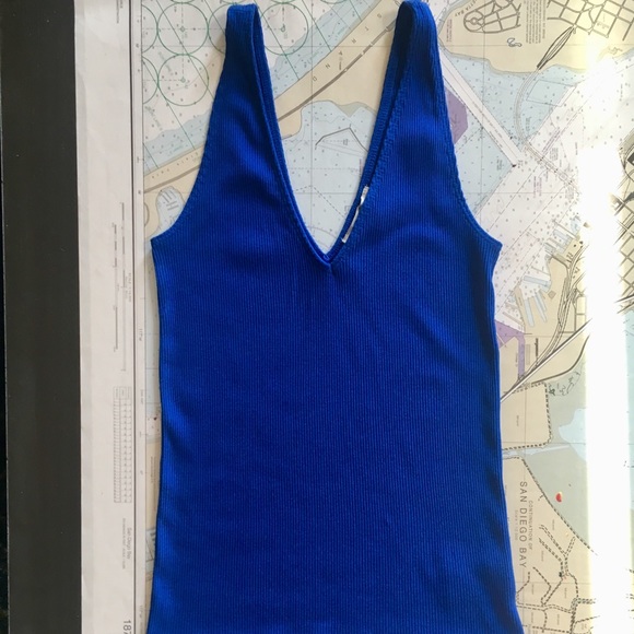 Express Tops - Express One Eleven Fitted Modern Rib Double V Tank